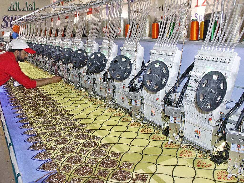 Govt disburses Rs14bn for textile sector under PM ‘s Export Enhancement Package